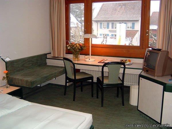 Mittenza Muttenz Rom bilde